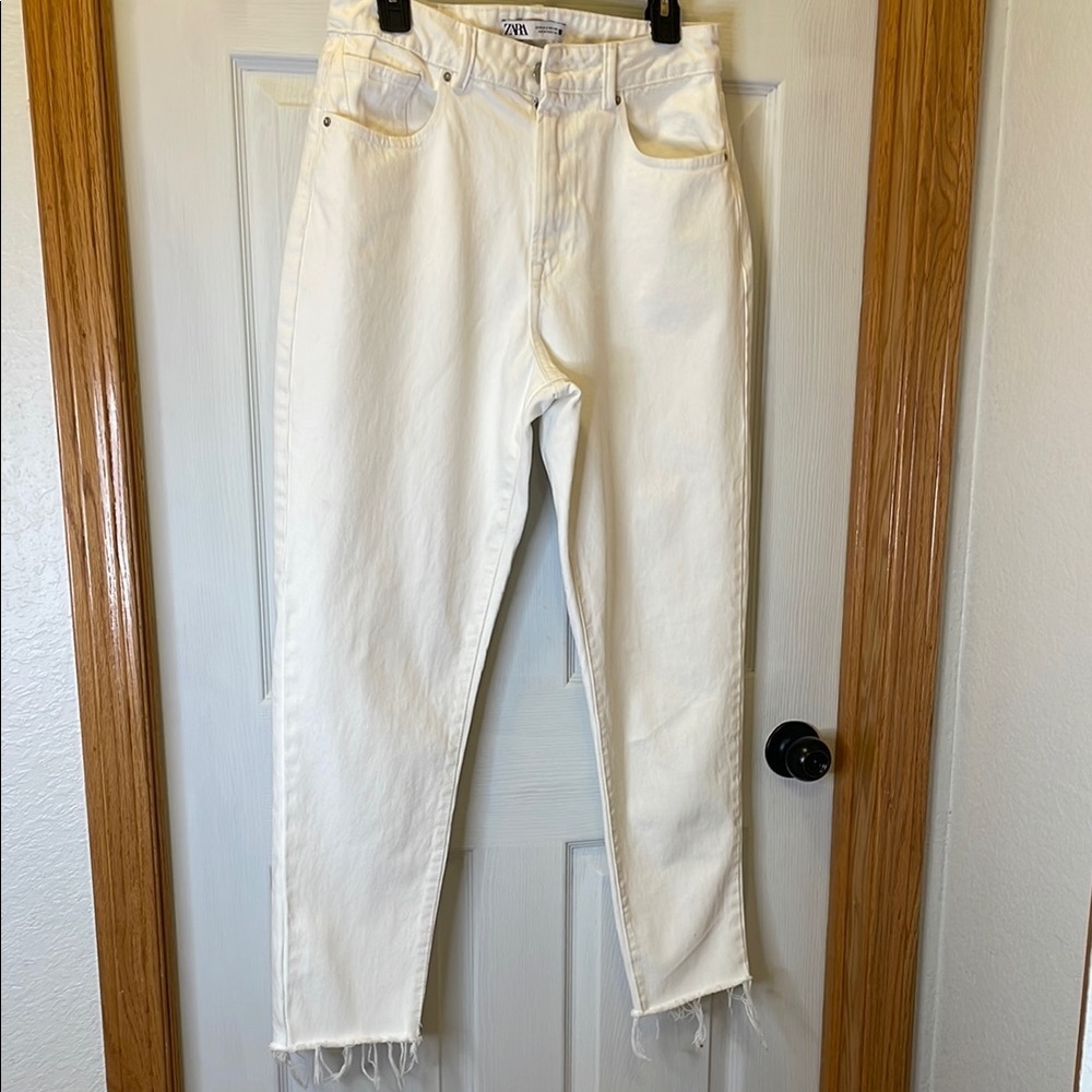 Zara Cream Straight Leg Jeans